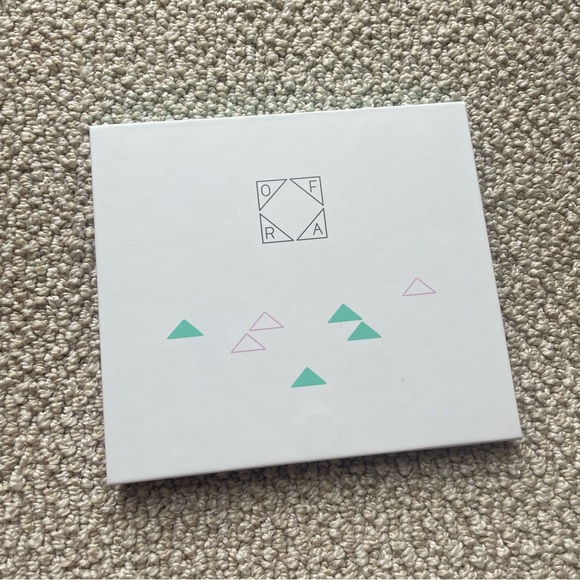 NEW - OFRA Cosmetics Eyeshadow Palette (New Solstice) - Picture 3 of 4